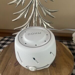 Yogasleep Dohm White Noise Machine - White